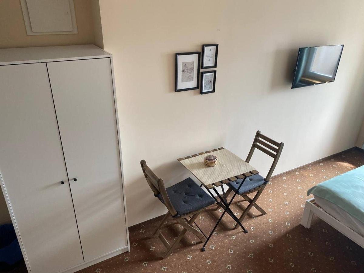 Apartamenty Dobra Noc Przy Wawelu 2 Bedrooms Krakow Dış mekan fotoğraf