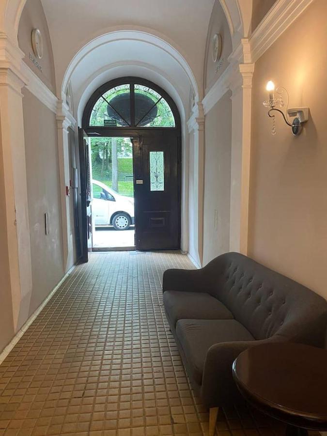 Apartamenty Dobra Noc Przy Wawelu 2 Bedrooms Krakow Dış mekan fotoğraf